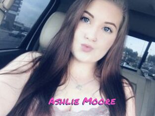Ashlie_Moore