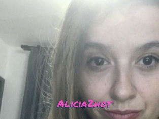 alicia2hot Télécharger du cul