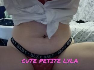 CUTE_PETITE_LYLA
