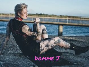 Domme_J
