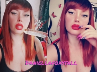 Daniellafoxytall