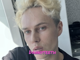 Dannyteeth
