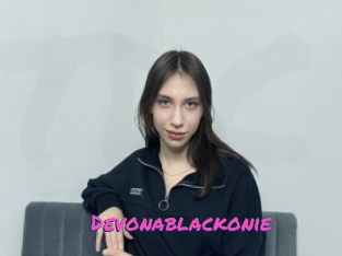 Devonablackonie