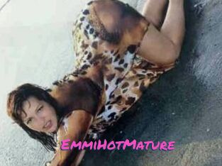 EmmiHotMature