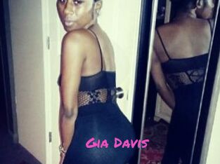 Gia_Davis