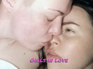 Girls_in_love