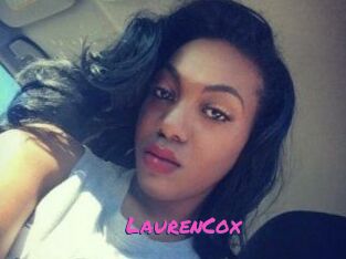 Lauren_Cox