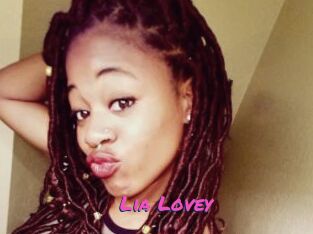 Lia_Lovey