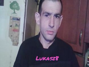 Lukasz8