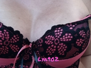 Lya902
