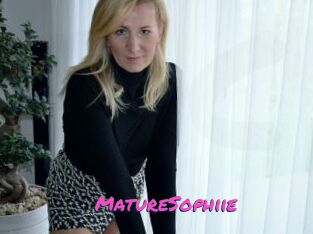 MatureSophiie