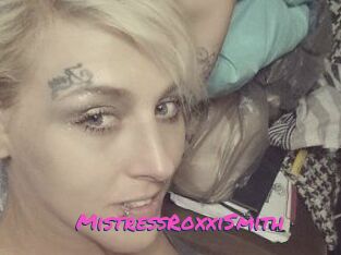 MistressRoxxiSmith