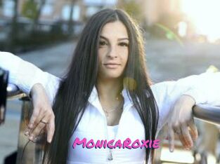 MonicaRoxie