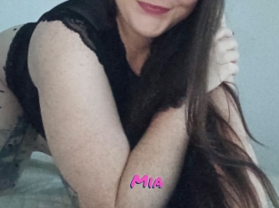 Mia