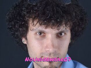 NoUnderwear07